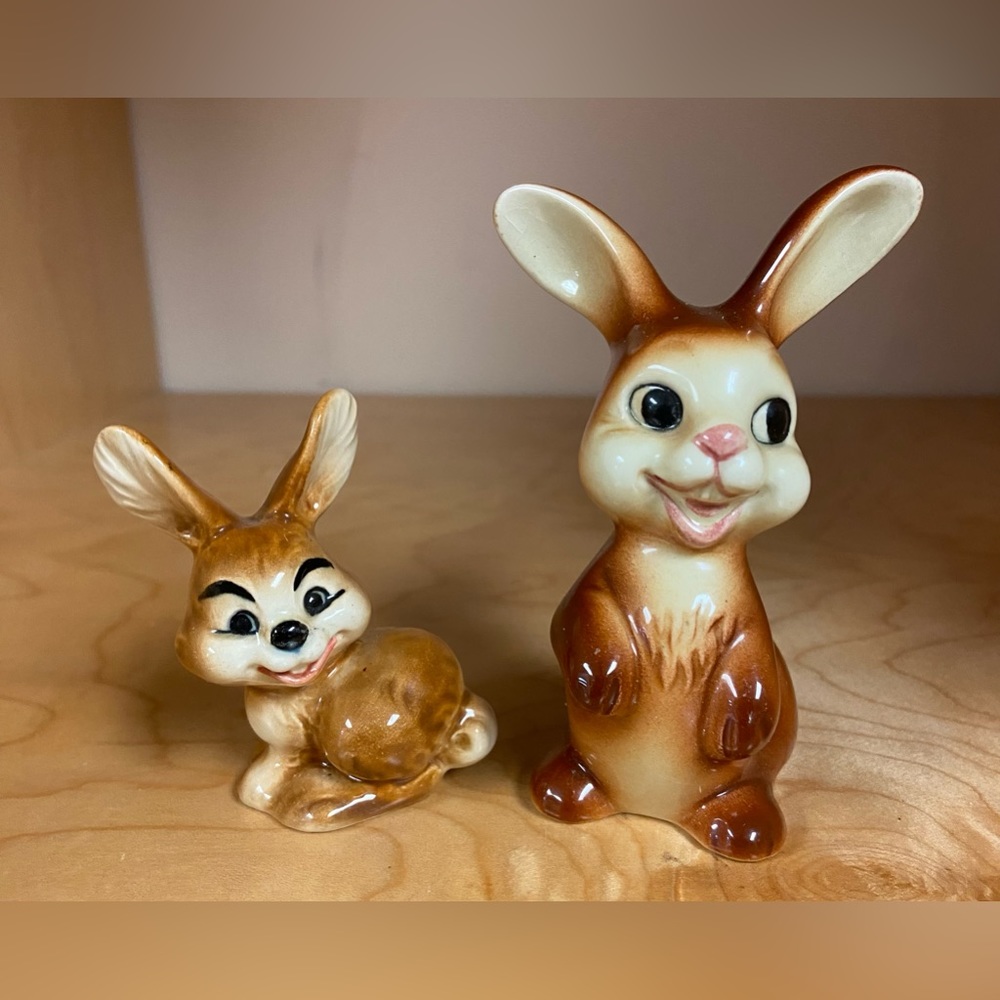 GOEBEL 2 RABBIT FIGURINES GERMANY VINTAGE